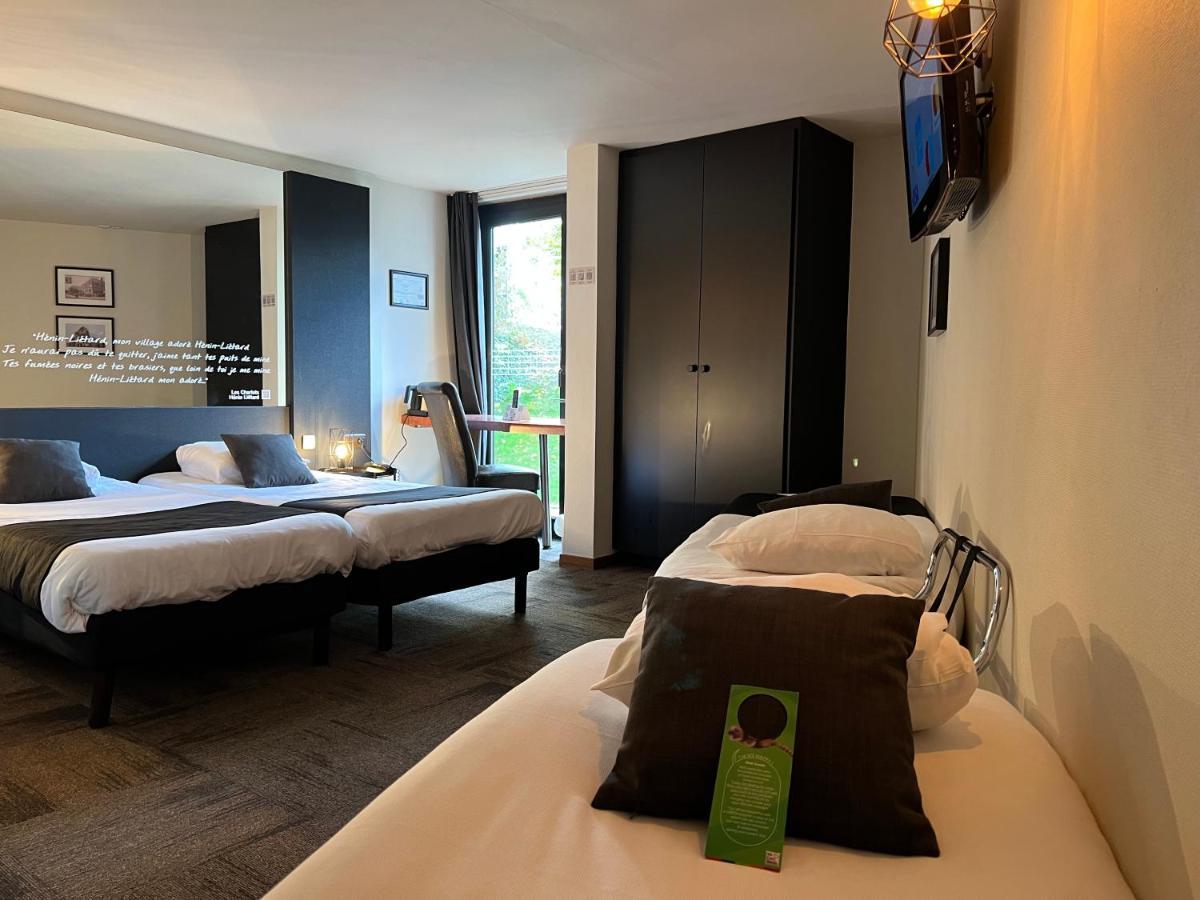Logis Hotel Restaurant Des Acacias Lille Neuville En Ferrain Buitenkant foto