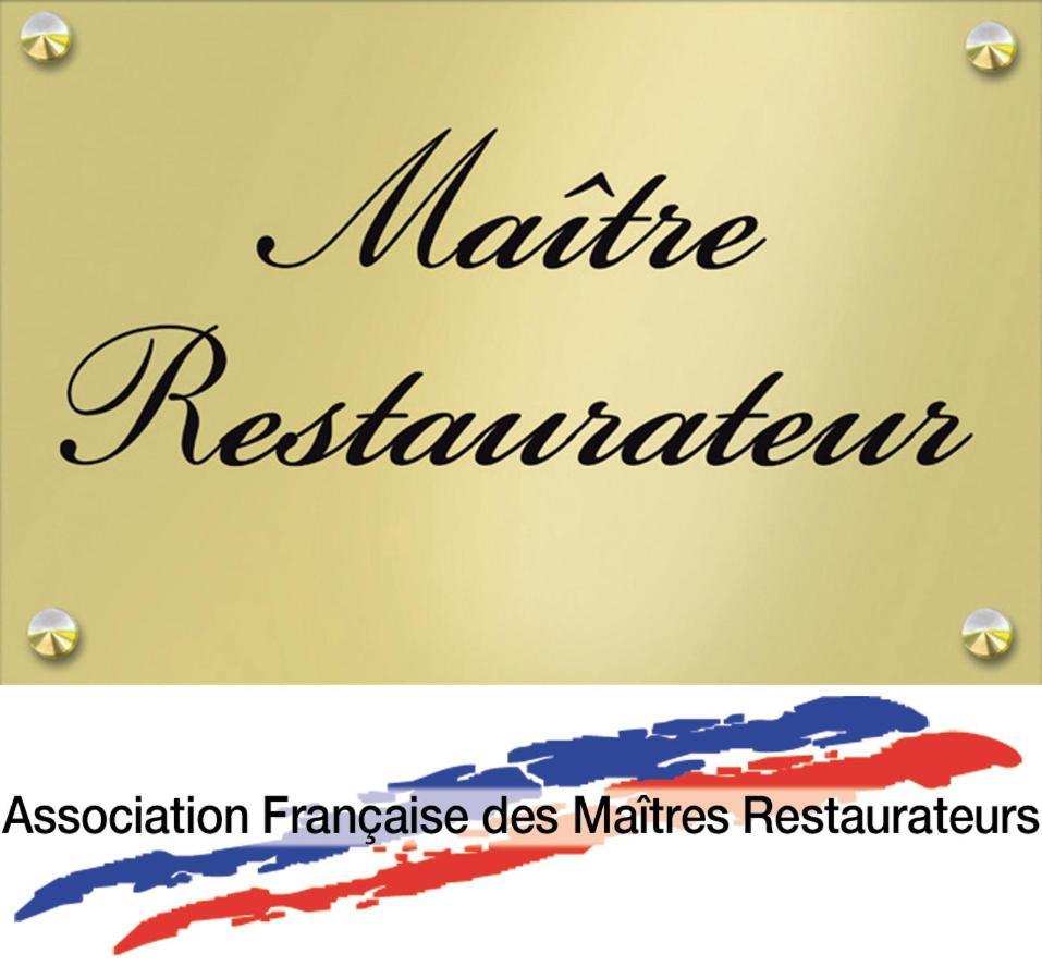 Logis Hotel Restaurant Des Acacias Lille Neuville En Ferrain Buitenkant foto
